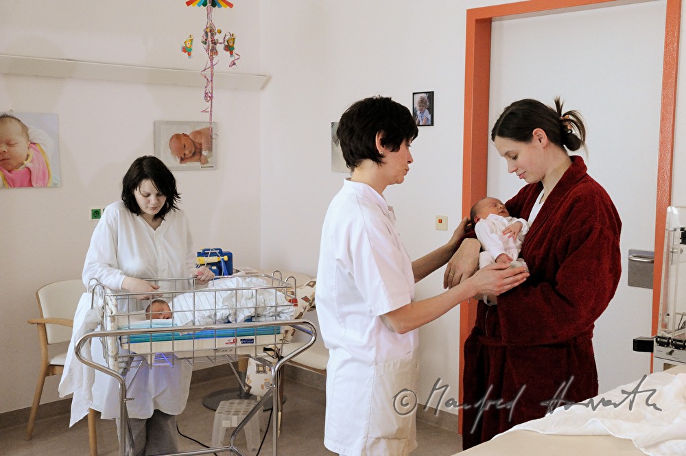 nurse enrolling a joung mother