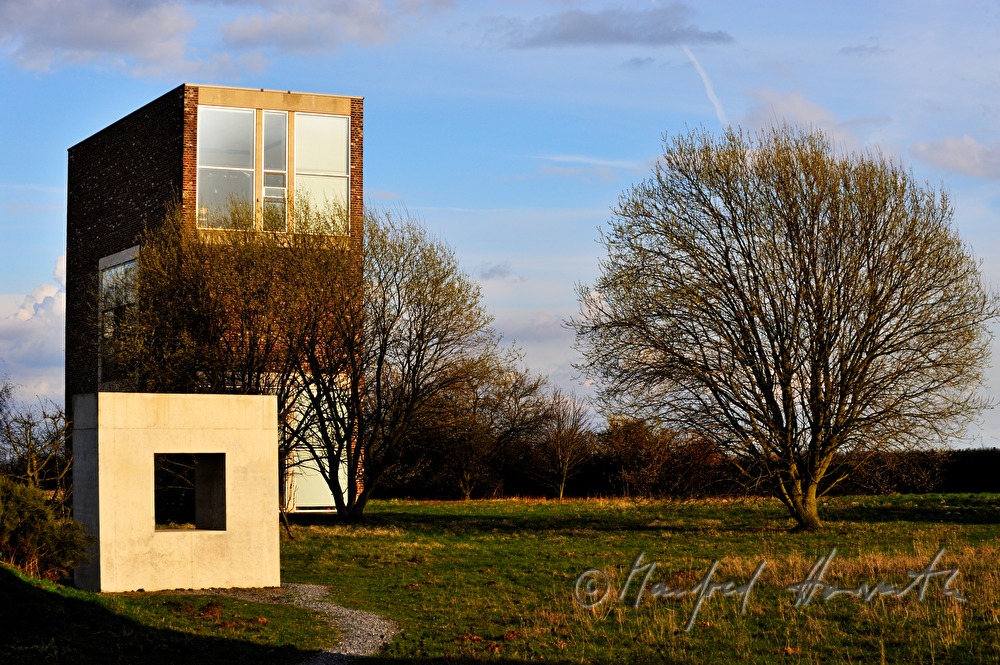 administrative building of the Langen Foundation