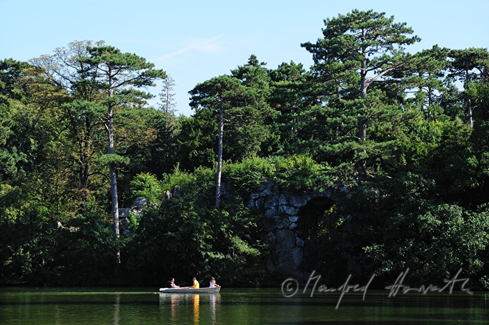 a boat ride in a rented boat in the chateau park
