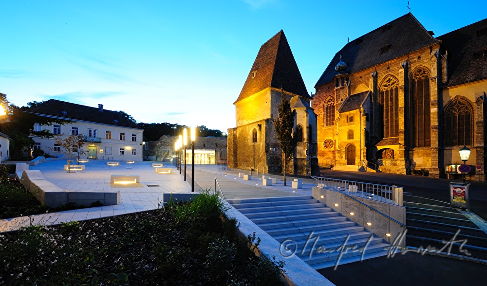 Burg Perchtoldsdorf and Burgvorplatz