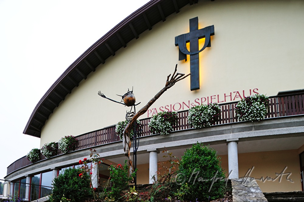 sculpture of Christ Crucified and the Passionsspielhaus
