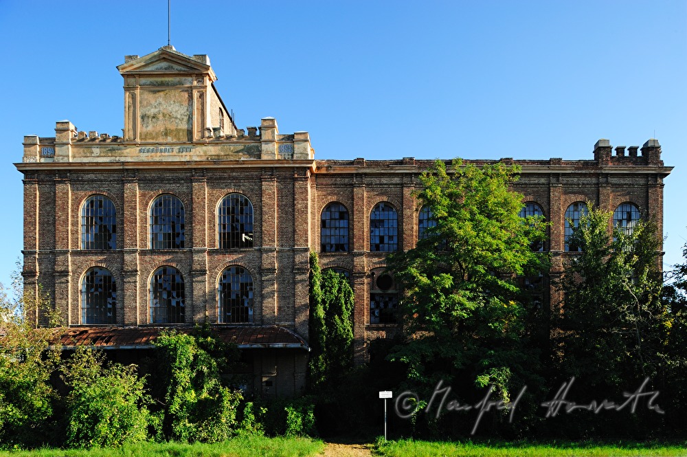 historic spinning factory from 1804