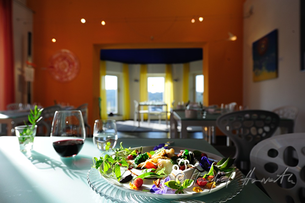 salad with  flowers in the Hotel An-Alapanka-Ma