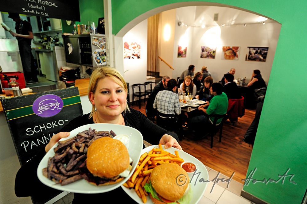 Barbara Bahr serves Burgers