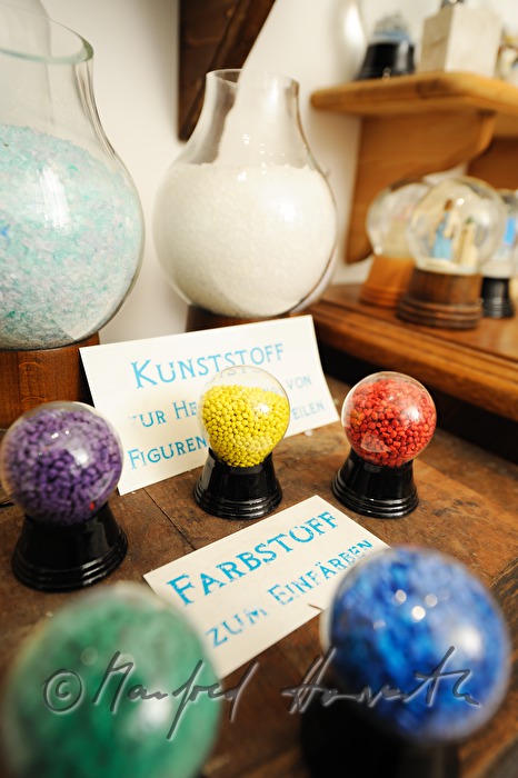 pigments for colouring plastics
