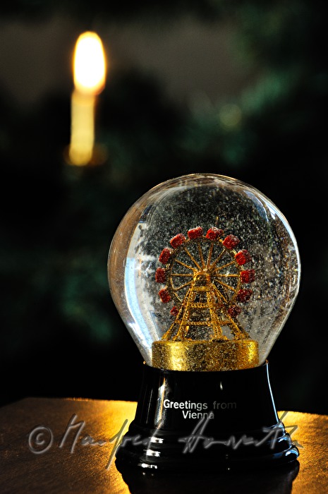 snow globe (with Viennese Giant Wheel)