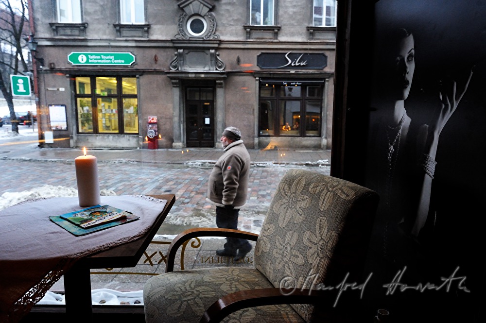 view from a cafe to the Niguliste Street