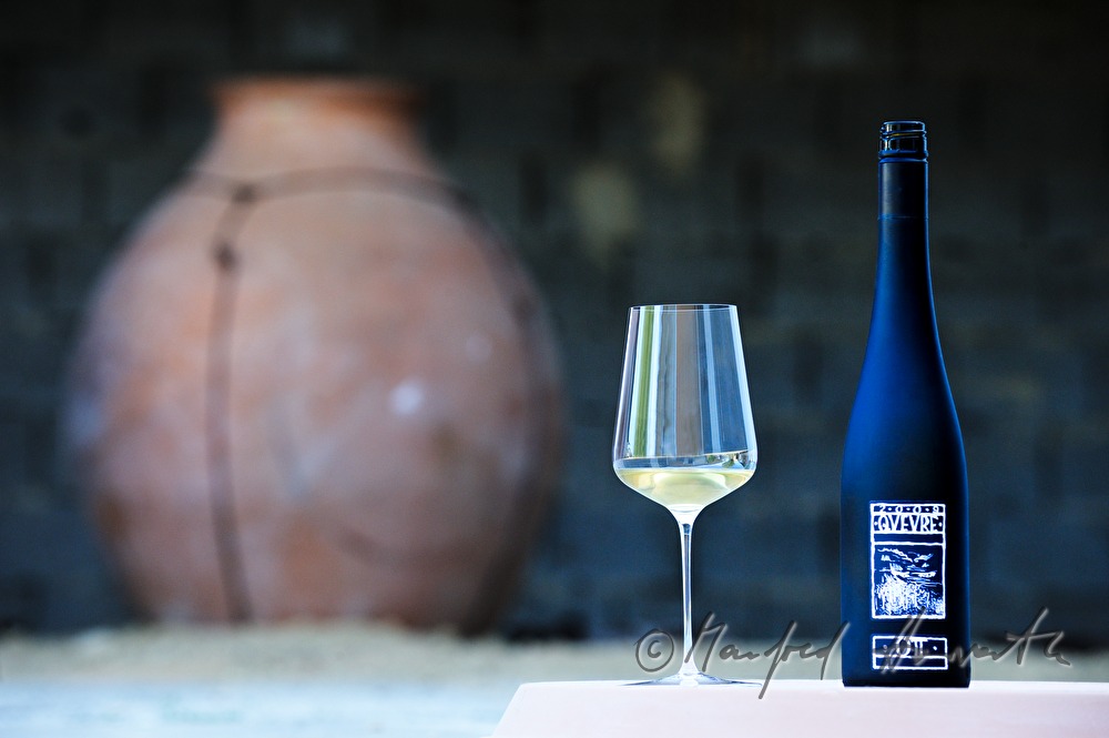 amphora and a bottle of amphora wine