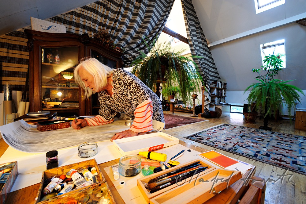 textile artist VESNA in her studio