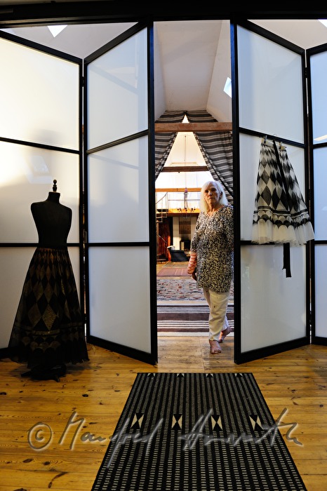 textile artist VESNA in her studio