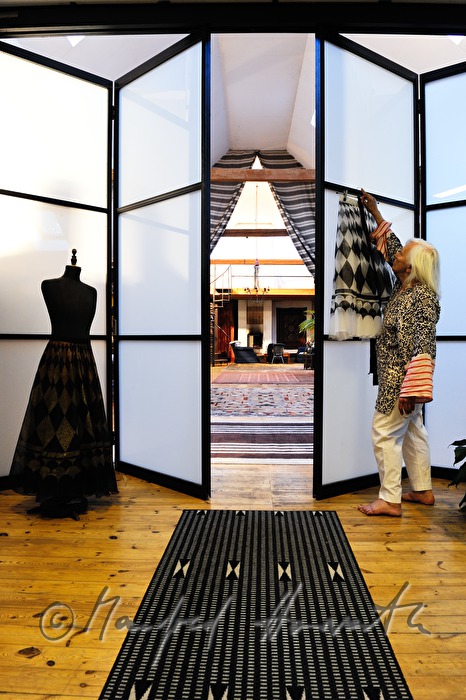 textile artist VESNA in her studio