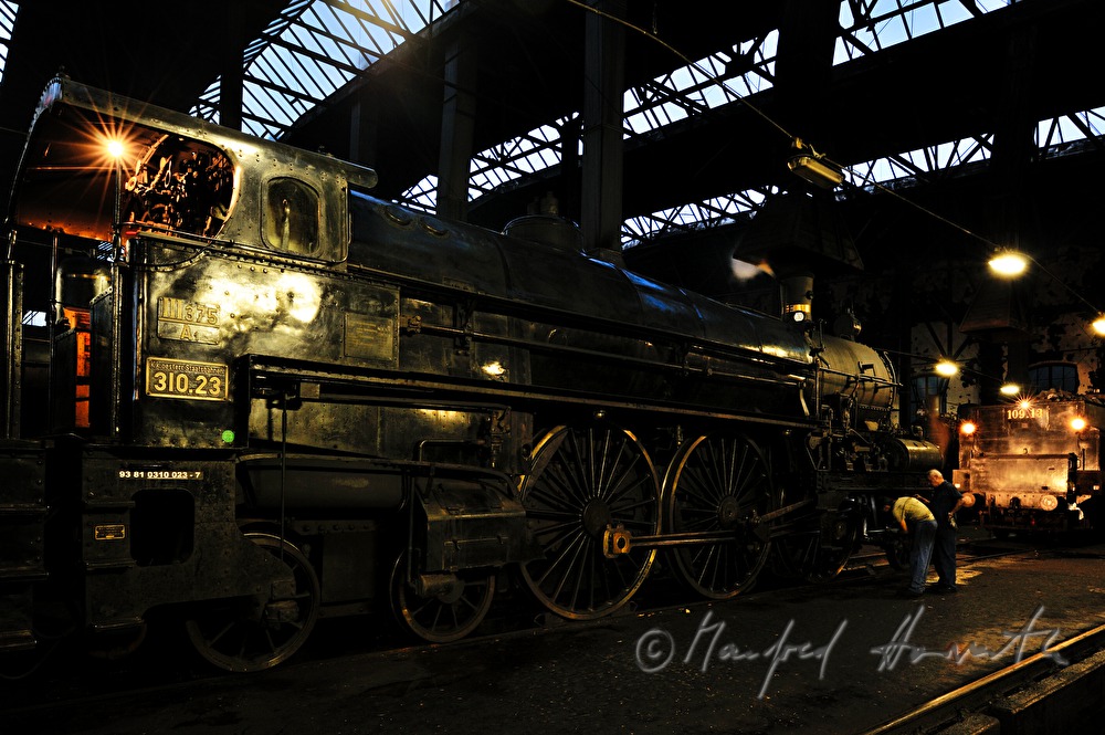 steam locomotive kkStB 310 in the heating house