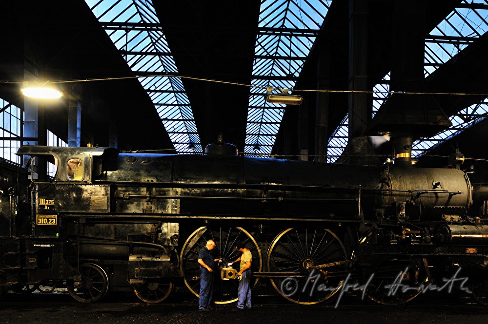 steam locomotive kkStB 310 in the heating house