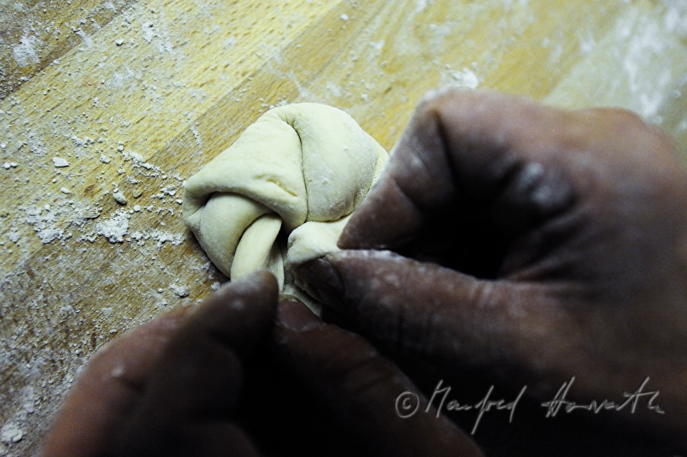forming of a handmade hard roll