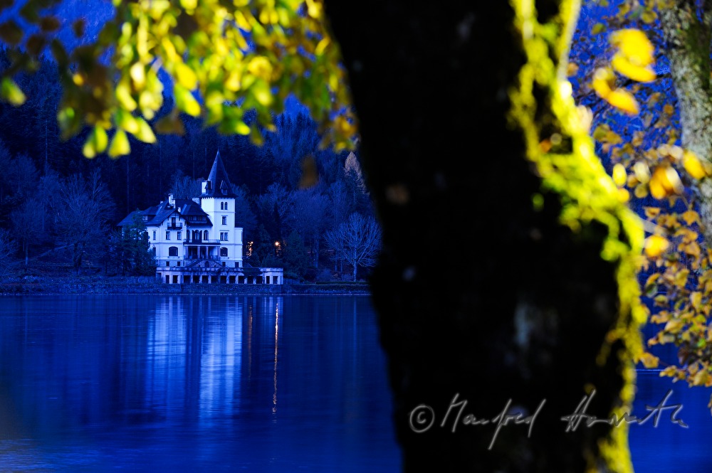 Villa Castiglione on the lakeshore