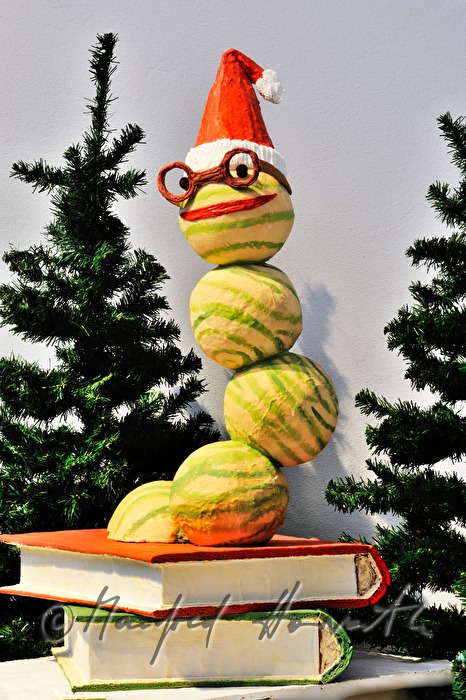 bookworm gingerbread house exhibition