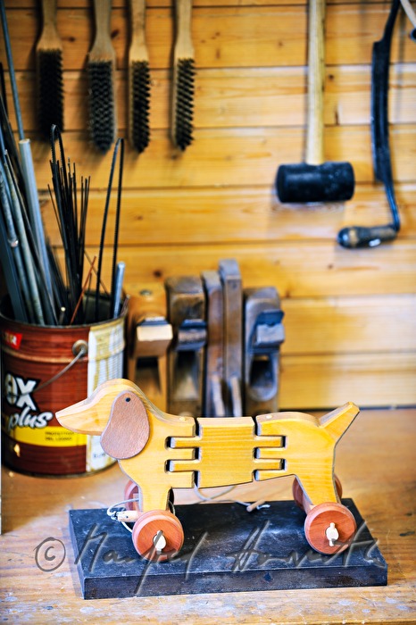 making of wooden toys by Hans WURM
