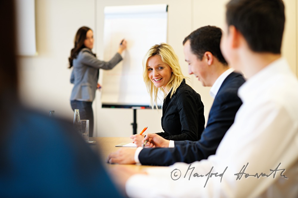 attendants of a seminar during a lection