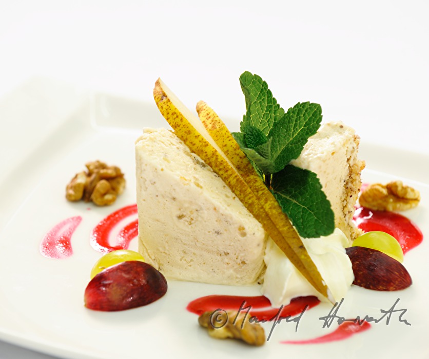 parfait of walnut with strawberries