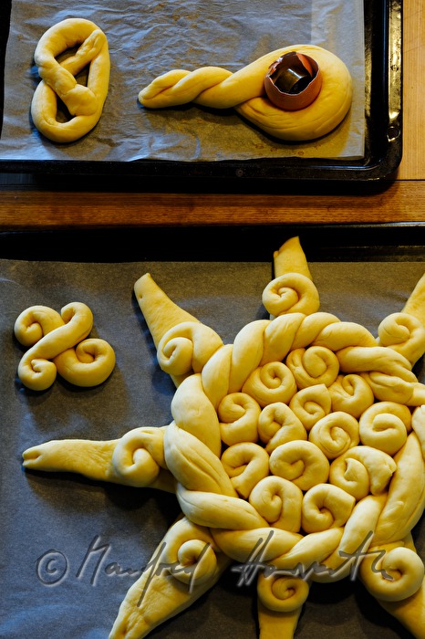 Easter cakes:  Easterstar and Easter Rim