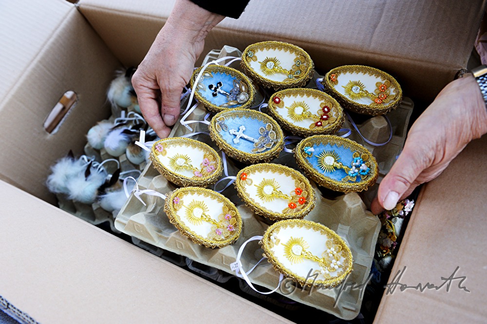 handmade easter eggs decorated with textiles