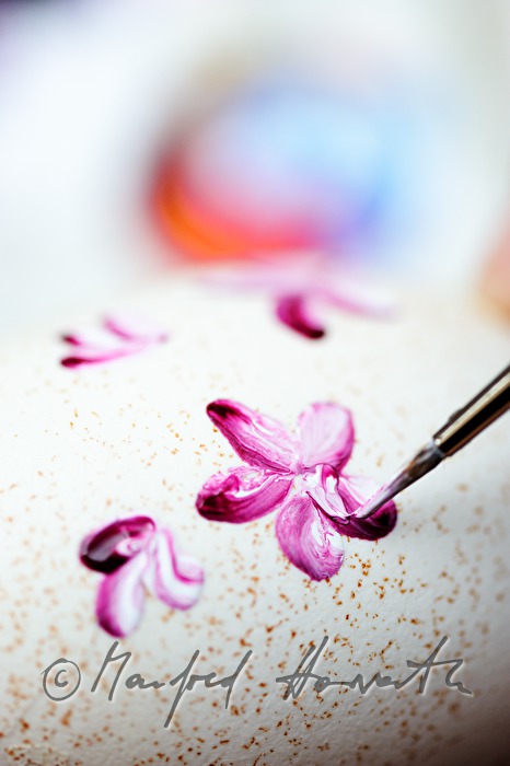 painting Easter eggs in the manufactory