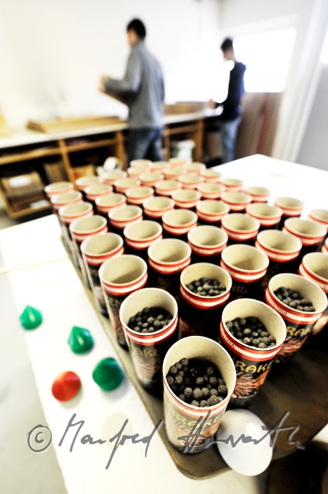 black powder for the filling of fireworks rockets