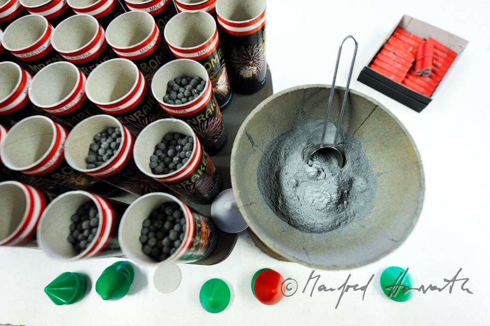 tools for filling fireworks rockets with black powder