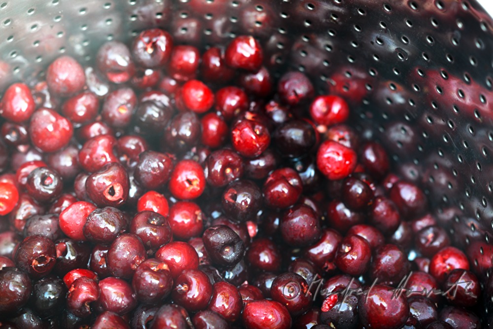 making of cherry juice by vapor processing