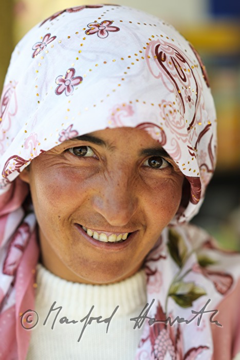 saleswoman at the weekly market