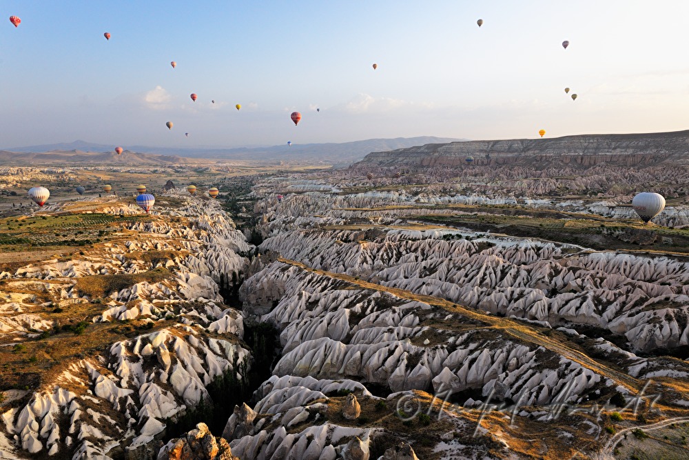 hot-air balloon ride