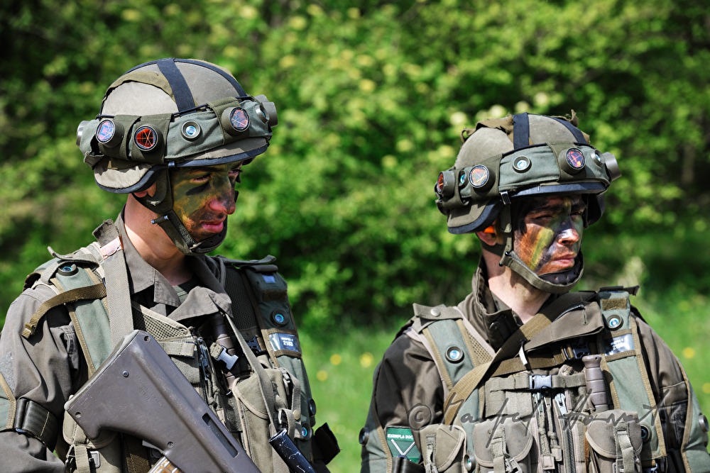 soldiers of the Austrian Armed Forces during a field maneuver