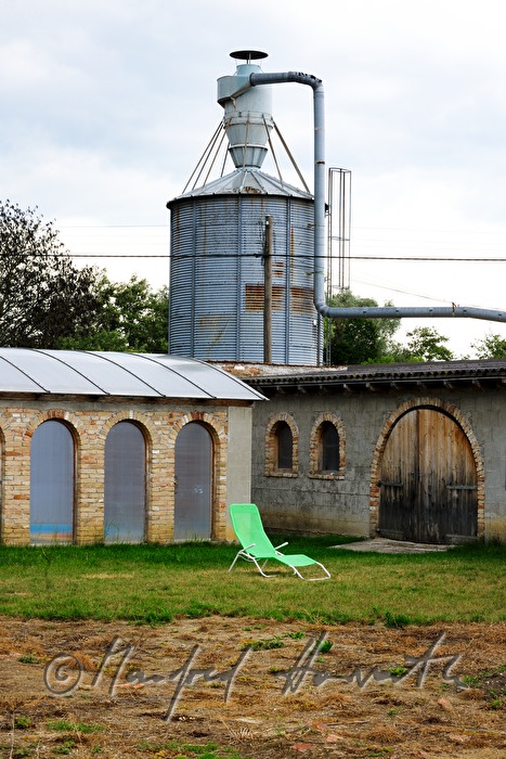 sunbed in the courtyard of a factory