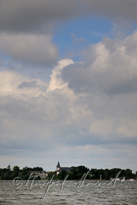 castle hotel on the Müritz near Röbel