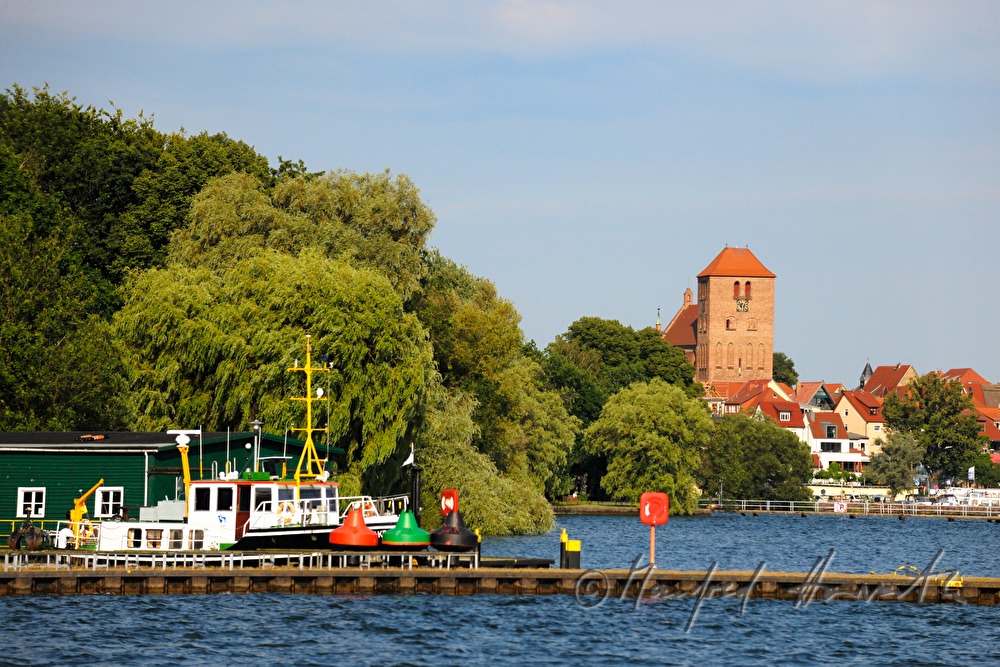 harbor and pontoon on the Binnenmüritz