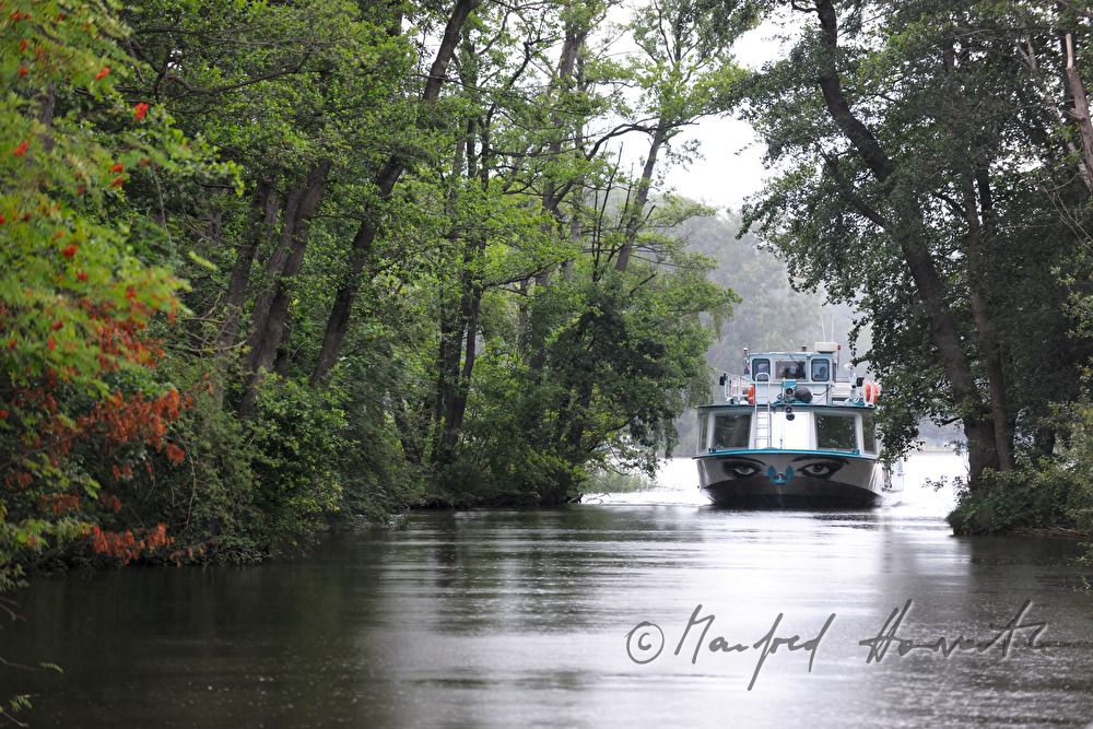 passenger ferry in a small channel near the Müritz