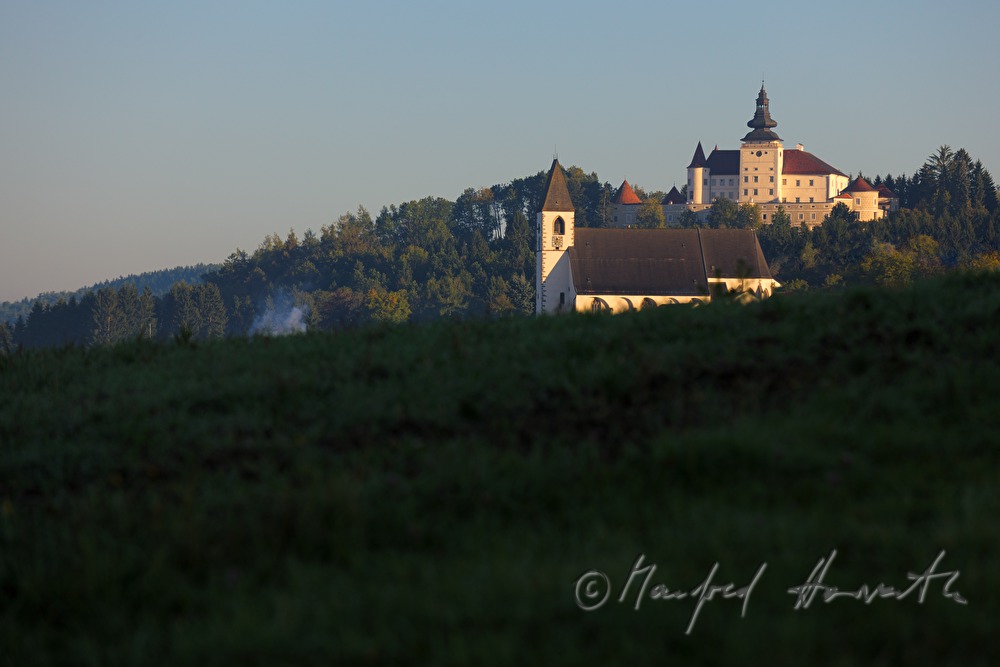 castle Weinberg and church of Kefermarkt