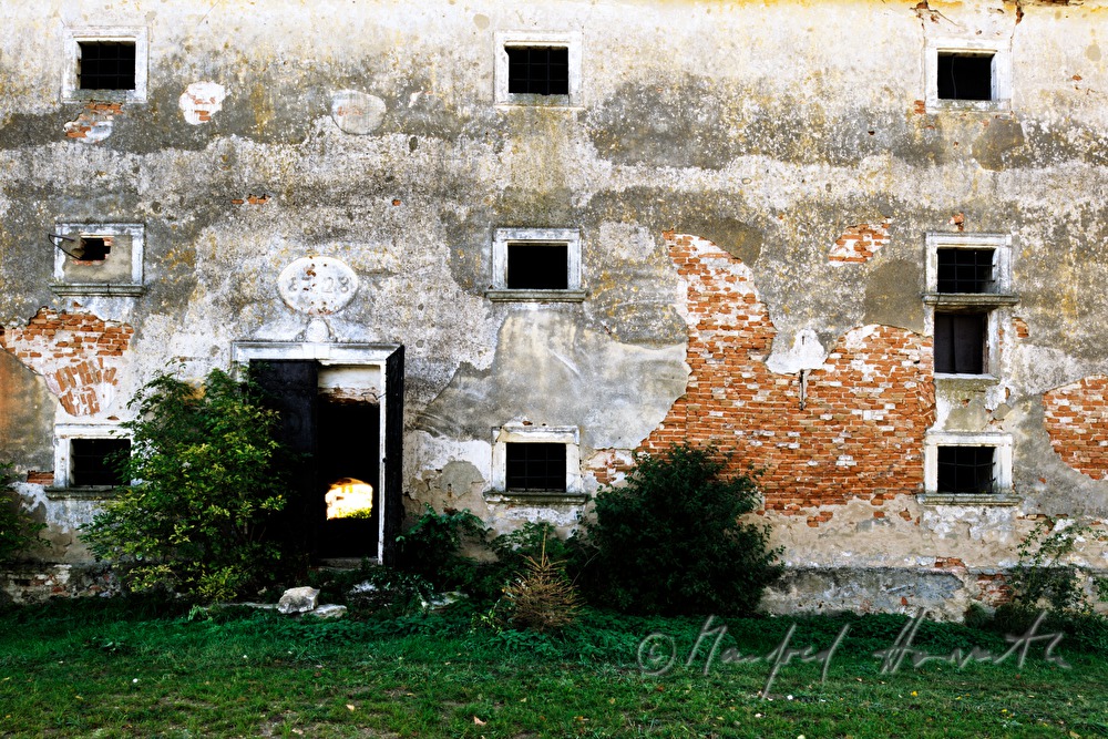 facade of an outbuilding