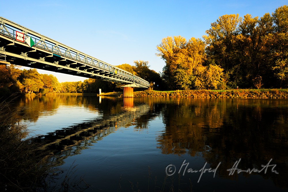 bridge over the Morava to Slovakia
