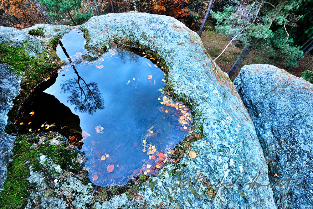 magic Heidenstein with water filled bowls