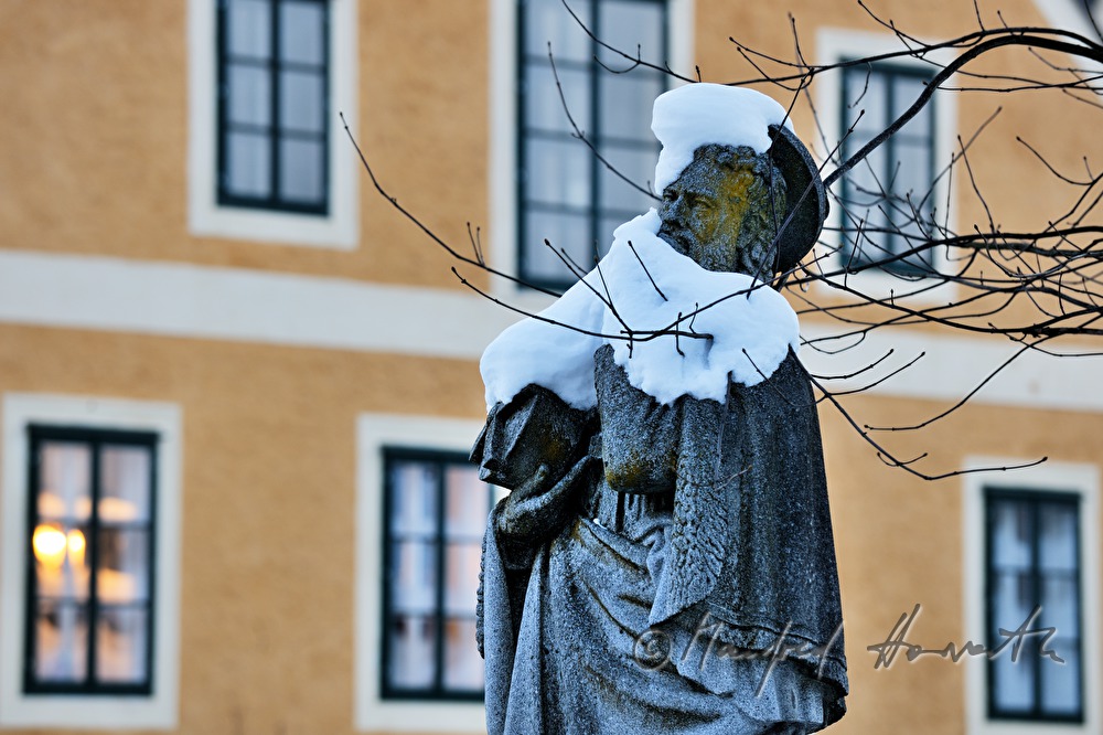 snowcovered statue of Holy Nepumuk