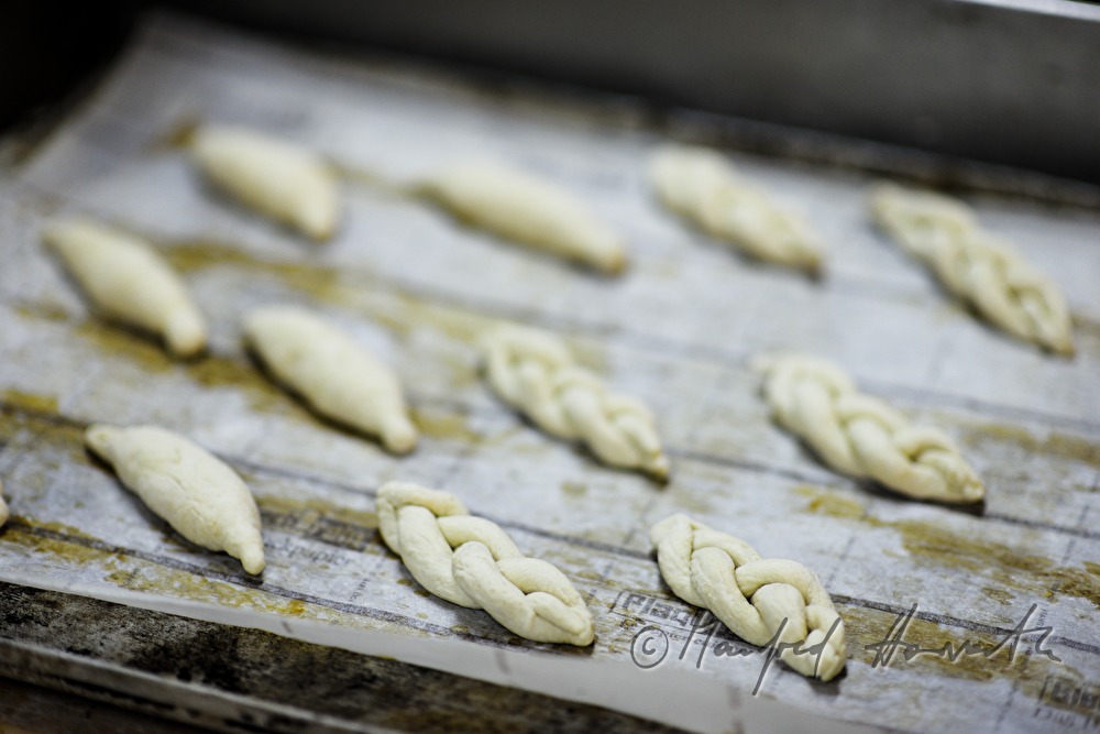 small caned sweet breads before baking