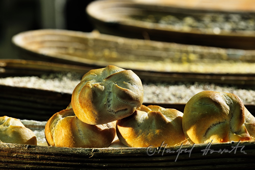 freshly baked bread rolls