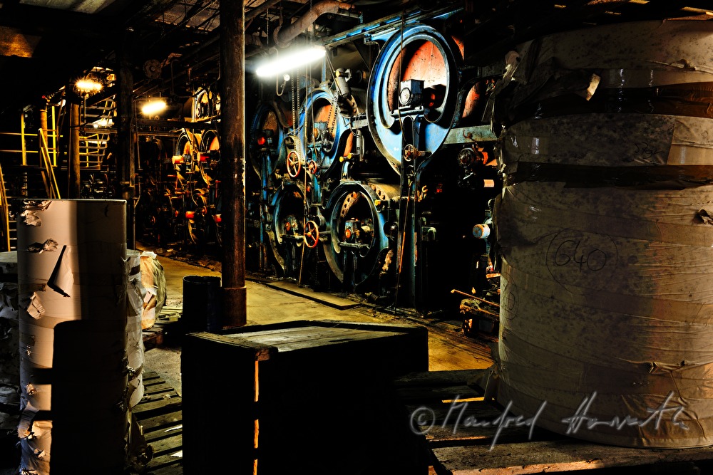 machine for making paper in the former paper mill