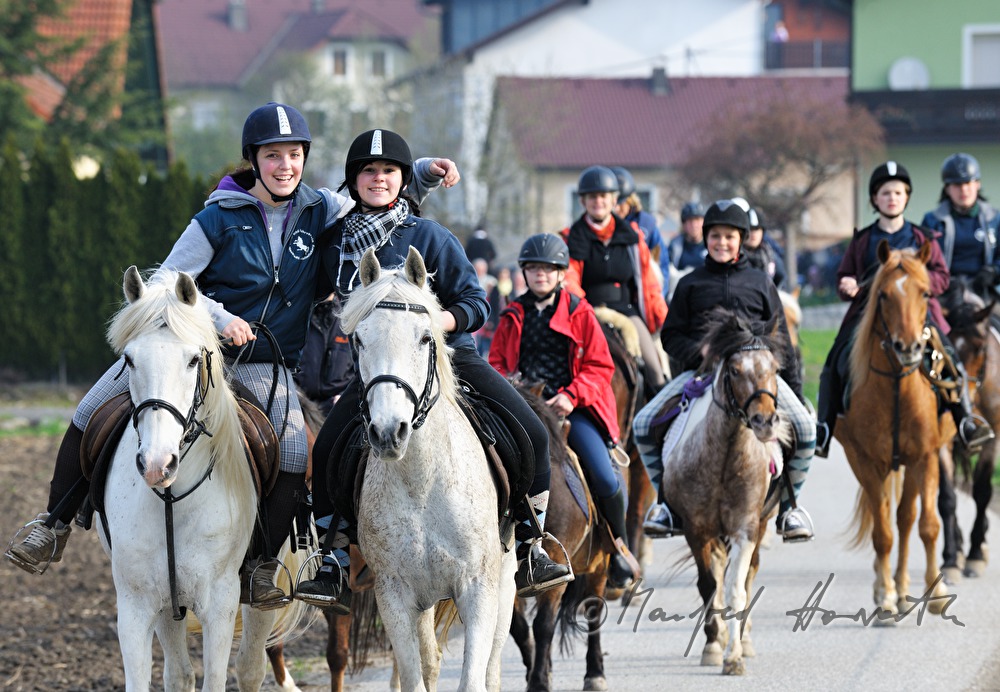 riders at the horse pilgrimage