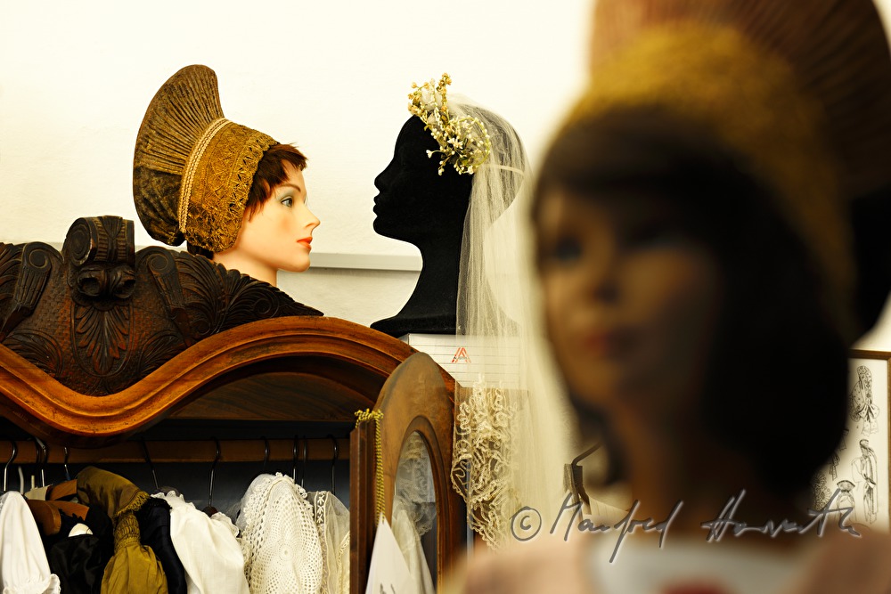 display of traditional dresses from the Wachau region