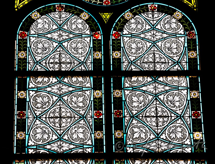 window with crown glass
