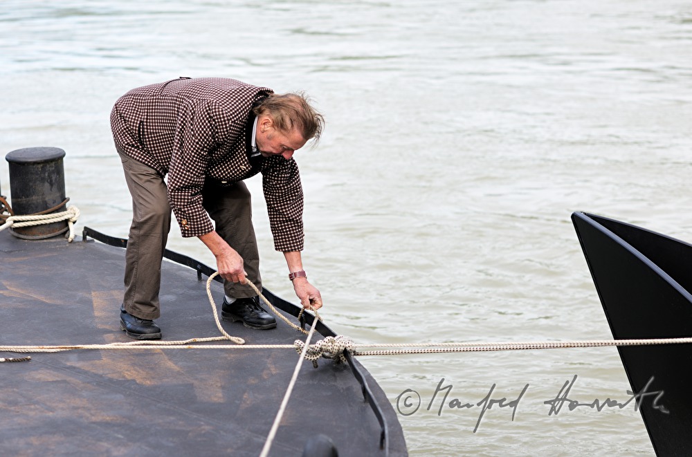 navigator of a motor boat
