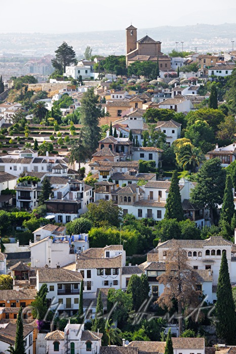 view from the roof to the Albaicin Hill