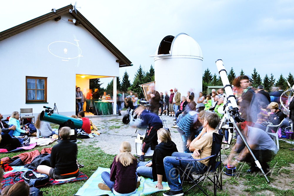 star watchers camping near the observatory